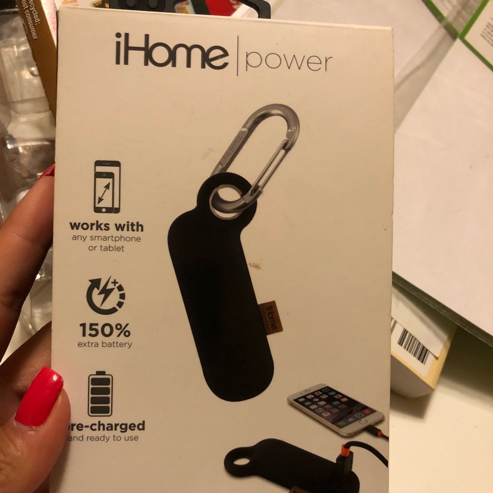 iHOME power clip